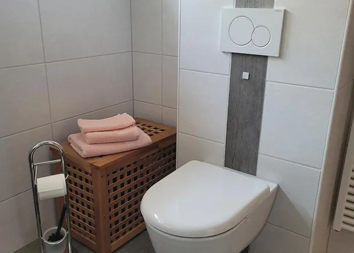 Am Strohberg Lägenhet